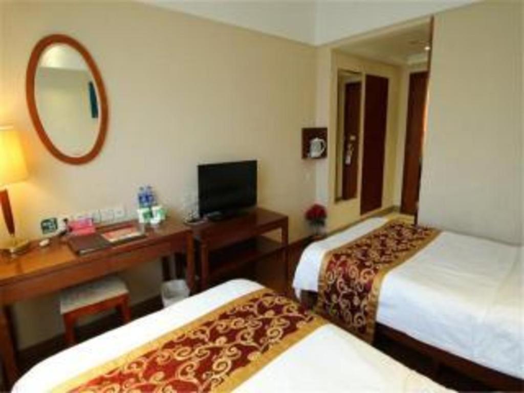 Greentree Inn Shanghai Sheshan National Tourist Resort Express Hotel Екстер'єр фото