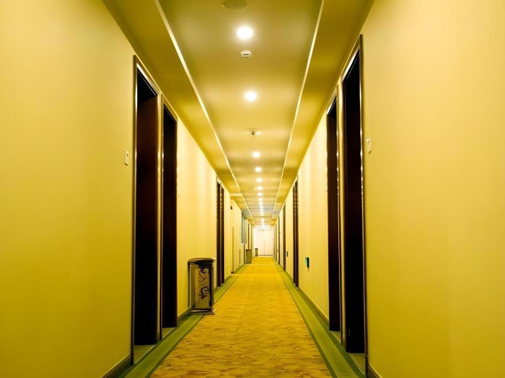 Greentree Inn Shanghai Sheshan National Tourist Resort Express Hotel Екстер'єр фото