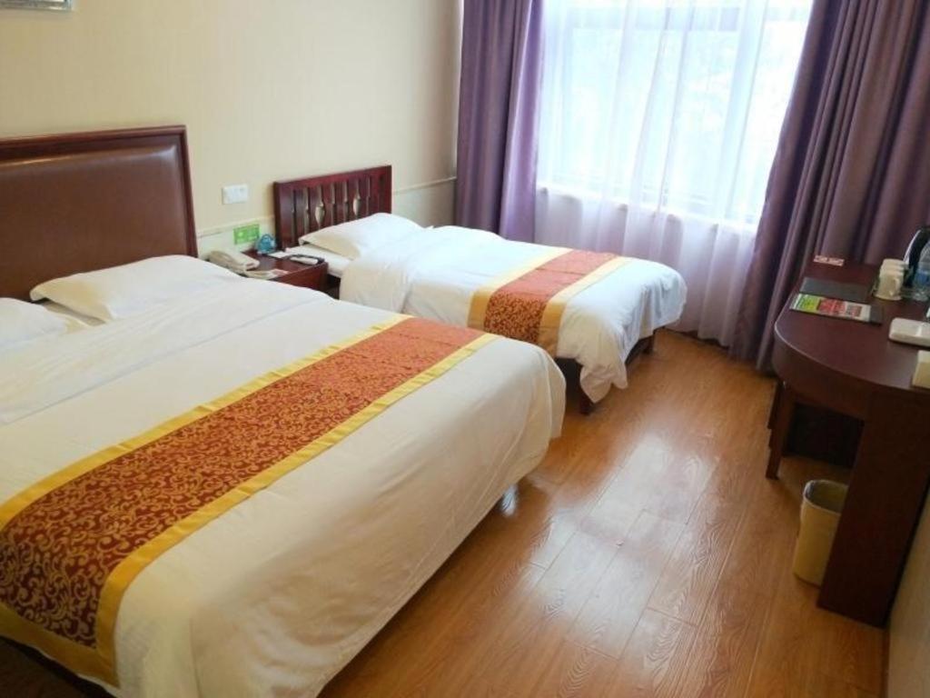 Greentree Inn Shanghai Sheshan National Tourist Resort Express Hotel Екстер'єр фото