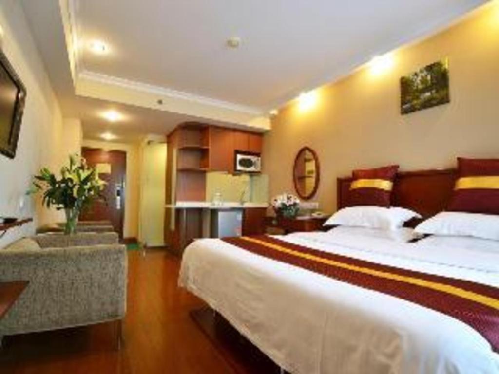 Greentree Inn Shanghai Sheshan National Tourist Resort Express Hotel Екстер'єр фото