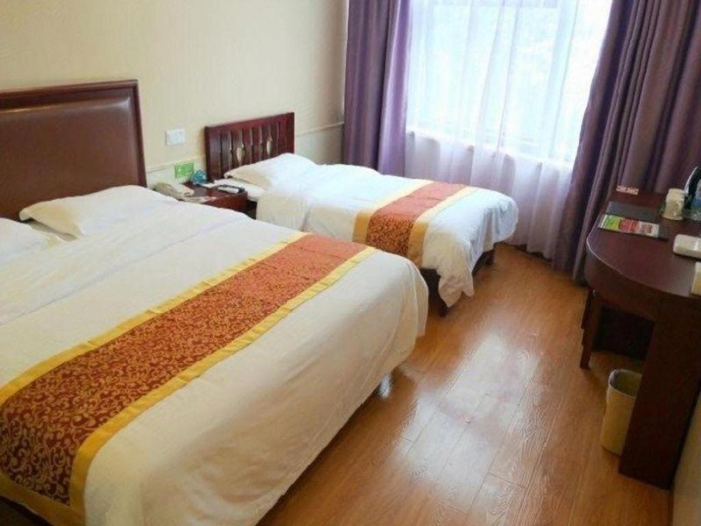Greentree Inn Shanghai Sheshan National Tourist Resort Express Hotel Екстер'єр фото